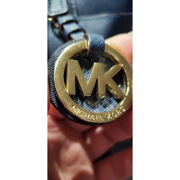 Michael Kors purse - Picture 3 of 12